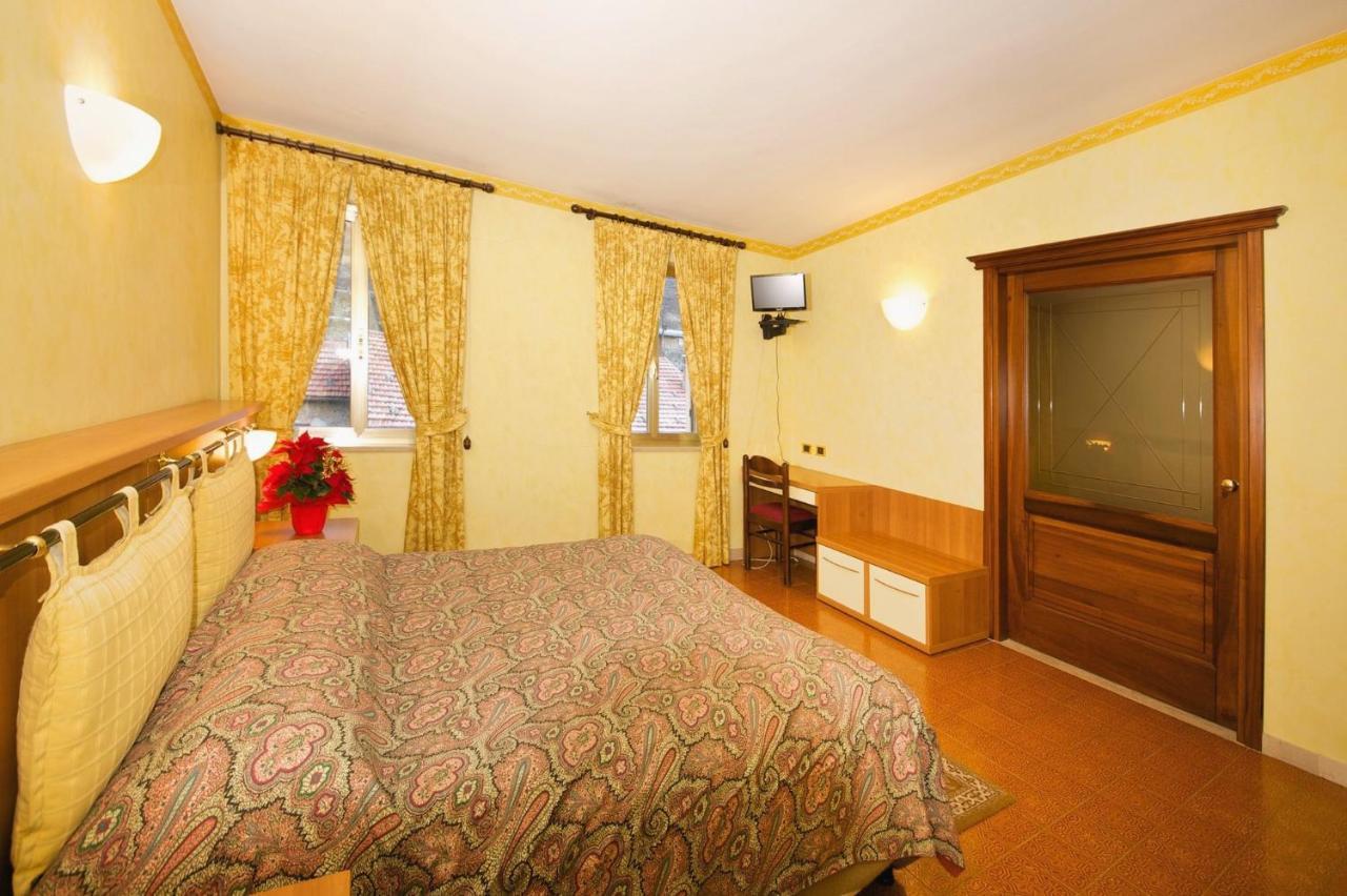 Albergo Ponte Di Nava Ormea Exterior photo