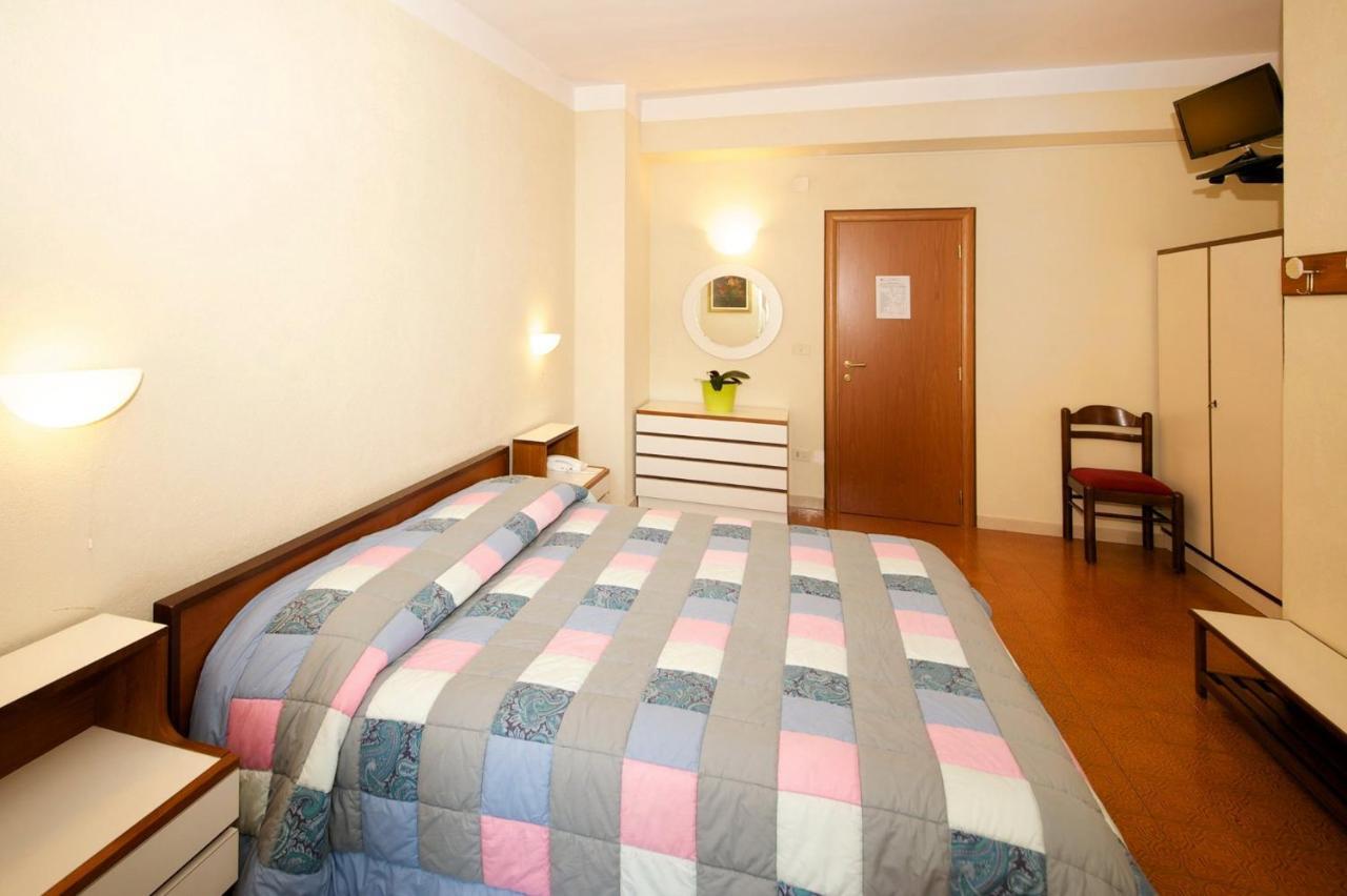 Albergo Ponte Di Nava Ormea Exterior photo
